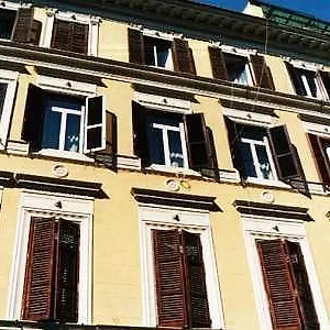 ***** Bed & Breakfast Romacentrarte Italy